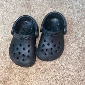 Baby Crocs Size 4c